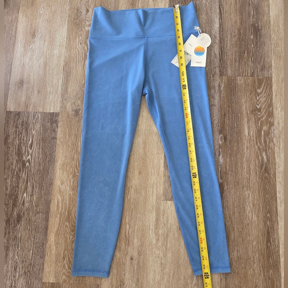 Vuori Washed Studio Legging NWT Athletic Athleisure Yoga Cerulean Blue Active - Picture 6 of 14